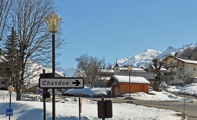 Two Bedroom Apartment La Voute, Chandon Near Meribel - Sleeps 4 Adults Or 2 Adults And 3 Children Les Allues Exteriör bild