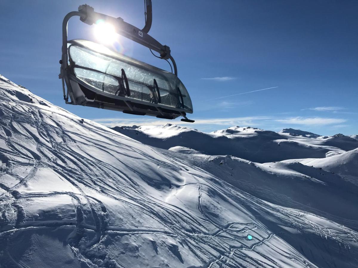 Two Bedroom Apartment La Voute, Chandon Near Meribel - Sleeps 4 Adults Or 2 Adults And 3 Children Les Allues Exteriör bild