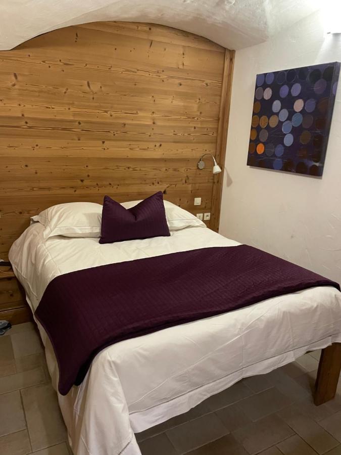 Two Bedroom Apartment La Voute, Chandon Near Meribel - Sleeps 4 Adults Or 2 Adults And 3 Children Les Allues Exteriör bild